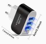 Excelente Carregador com 3 portas USB
