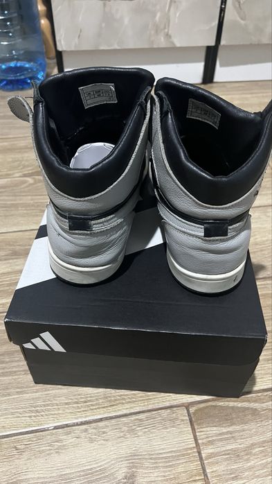 Шкіряні чоботи 40 розмір