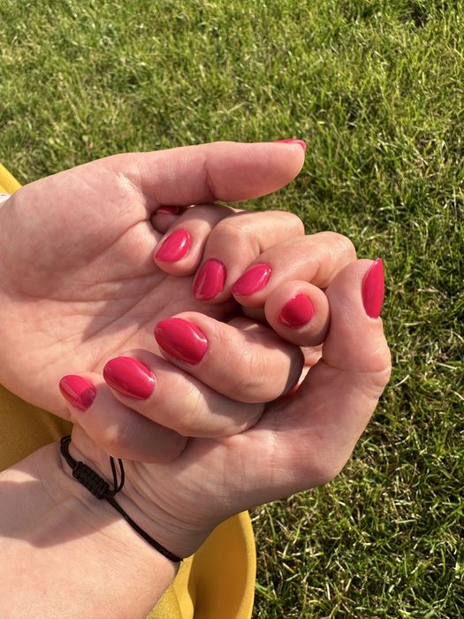 Paznokcie żelowe, manicure hybrydowy