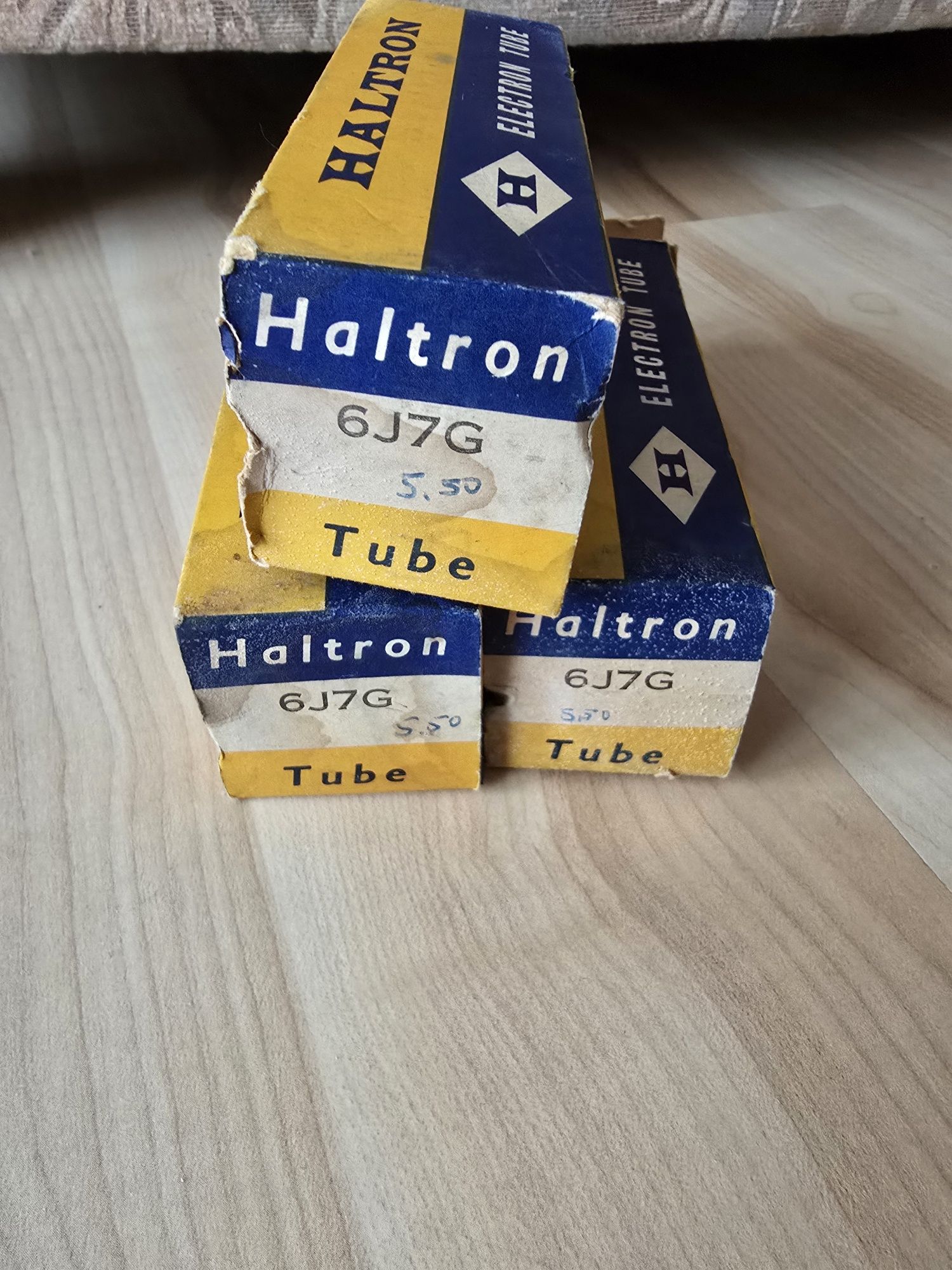 Lampy elektronowe Haltron Electron Tube 6J7G . Wzmacniacz lampowy.