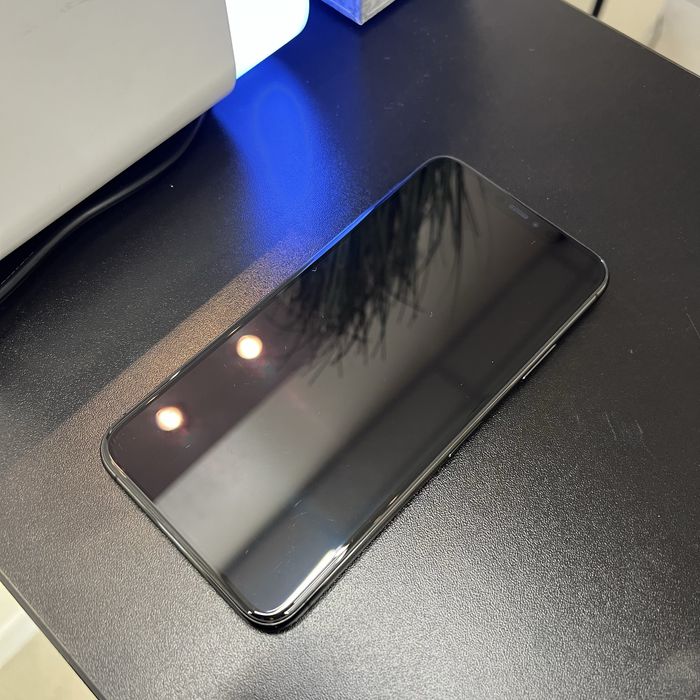 Apple Айфон iPhone 11 Pro Max Graphite сірий 256Gb NEVERLOCK