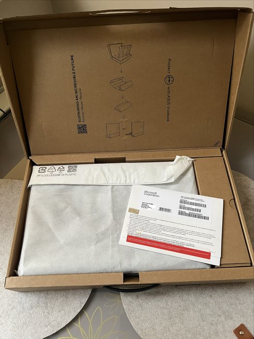 Ноутбук Асус 15.6ʼ 16/1ТБ Asus Vivobook Go 15 E1504FA-BQ755