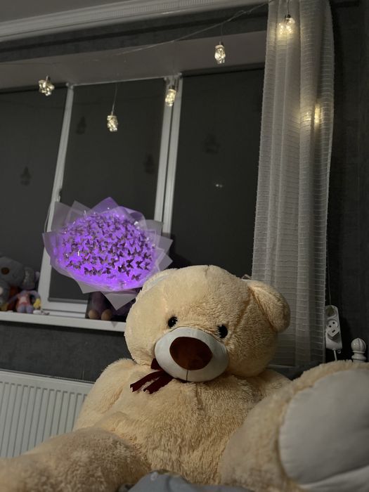 Большой игрушечный бежевый медведь 150см