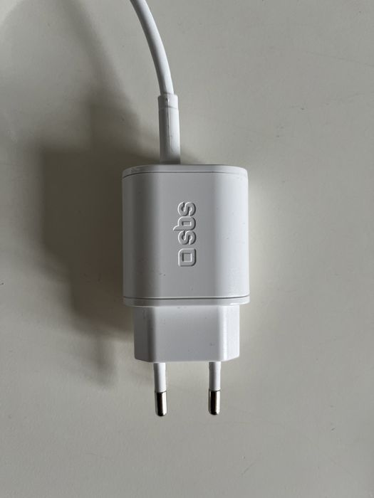 Ładowarka sieciowa sbs typ c 20w biała TETRPD20W z kablem USB-C