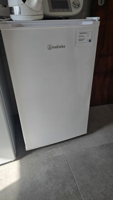 Frigorífico mini bar Meireles