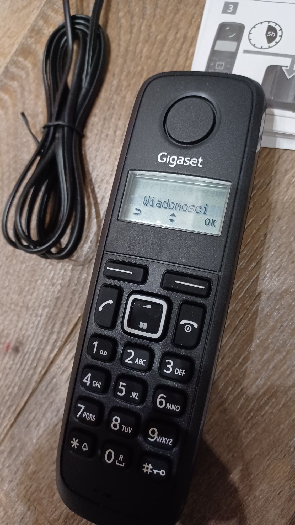 GIGASET A116 kolor czarny Telefon bezprzewodowy