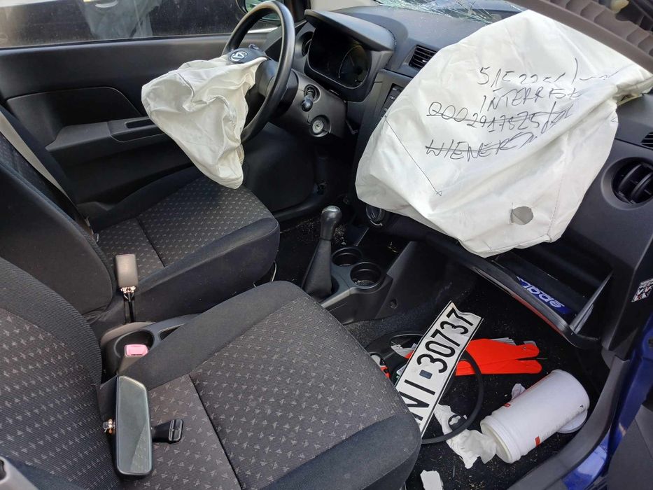Daihatsu cuore vii 1.0 części