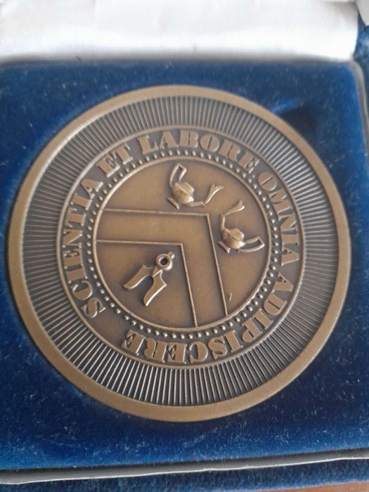 Medalha ofical UTAD 1986