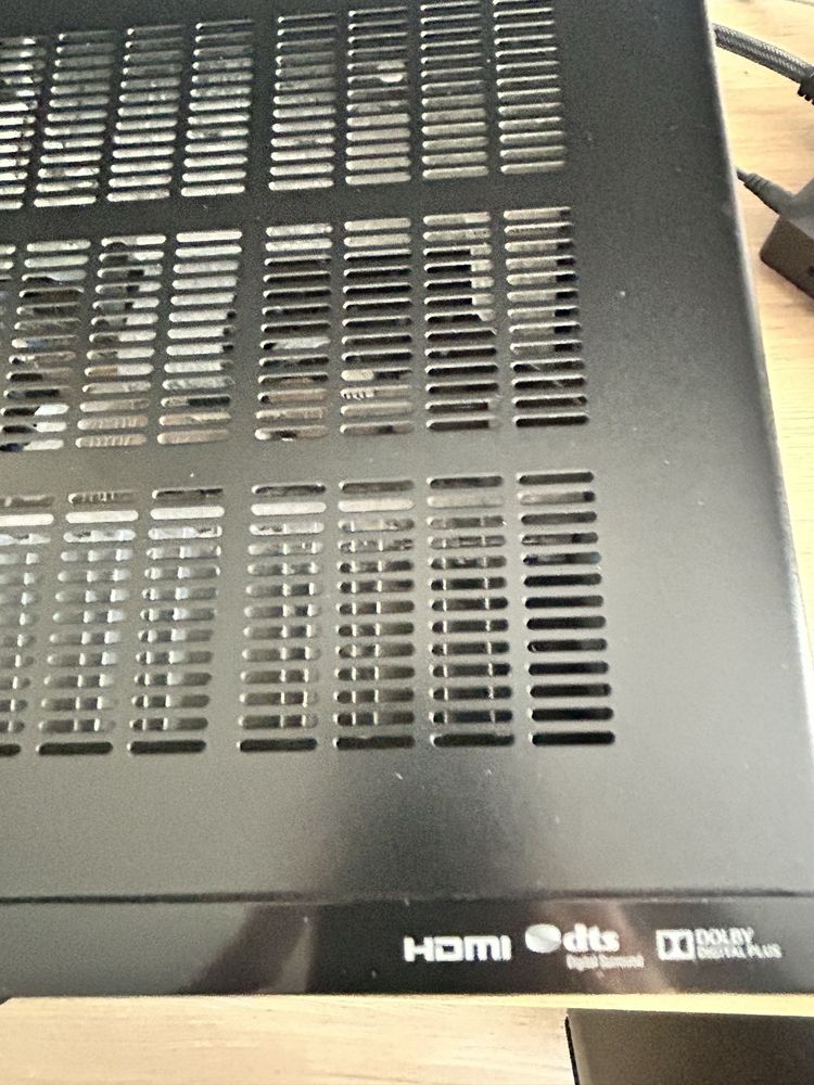 Kino domowe Yamaha HTR/amplituner