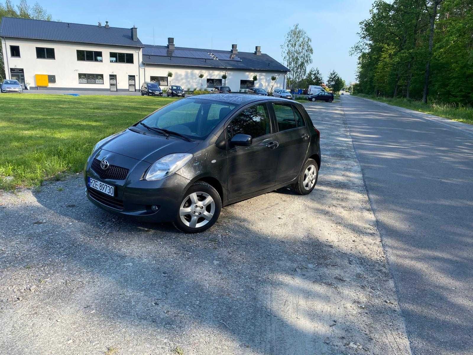 Toyota Yaris P9 1,4 D4D 2008r