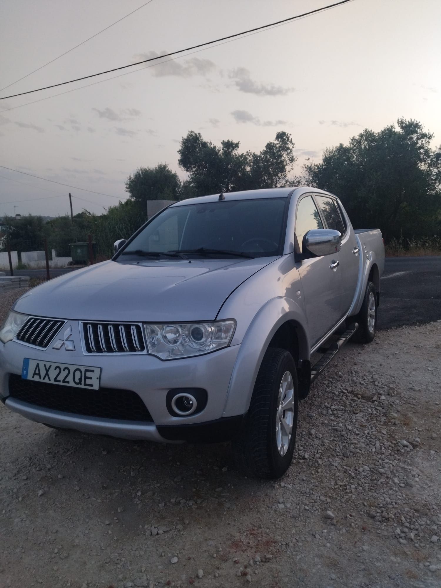 Mitsubishi L200 Strakar