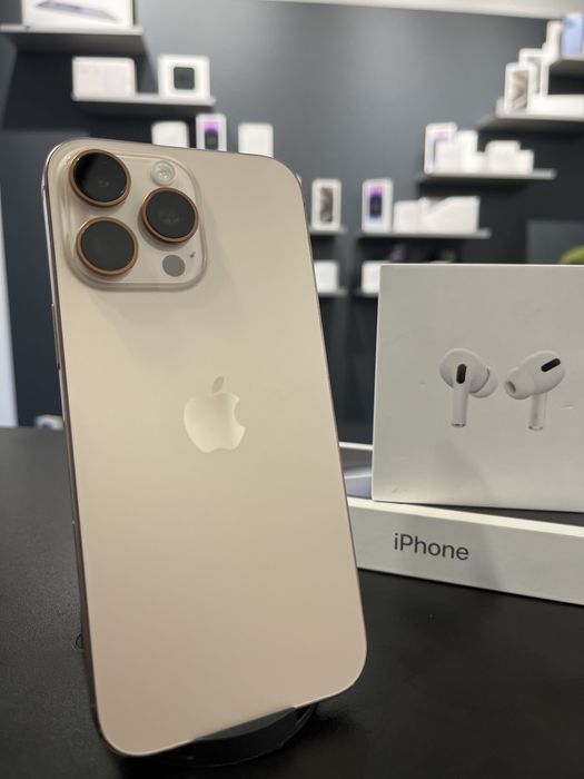 Iphone 16 Pro Max - 256 Gb Dessert Titanium