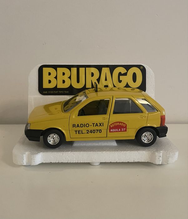 Bburago FIAT TIPO TAXI - model kolekcjonerski 1:24