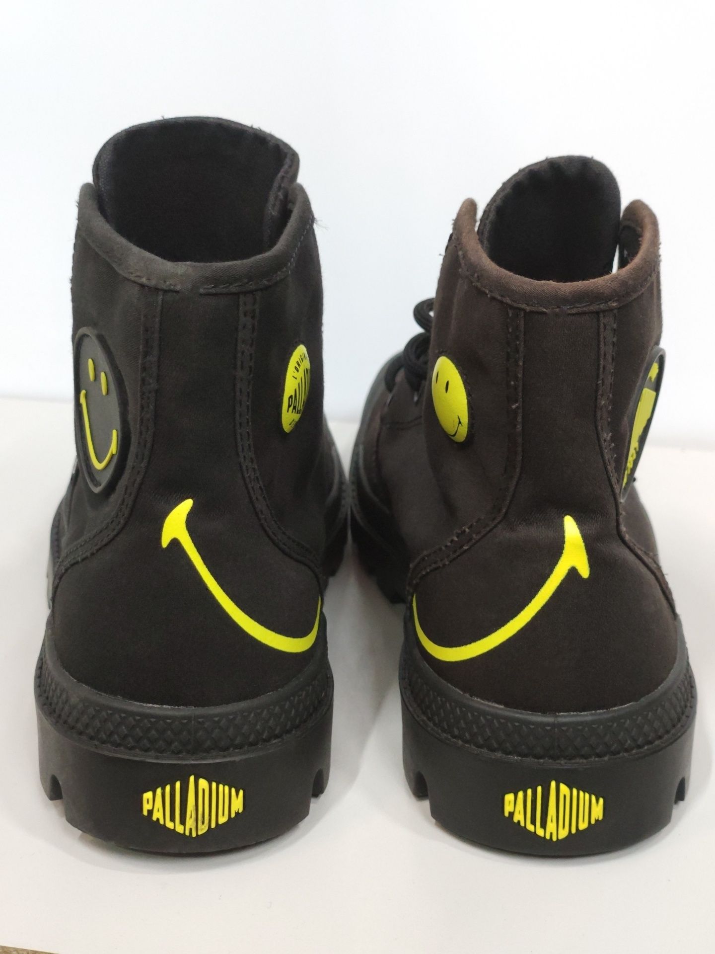 Buty za kostkę / Trampki – Palladium Pampa Hi Smiley Be Kind (36)