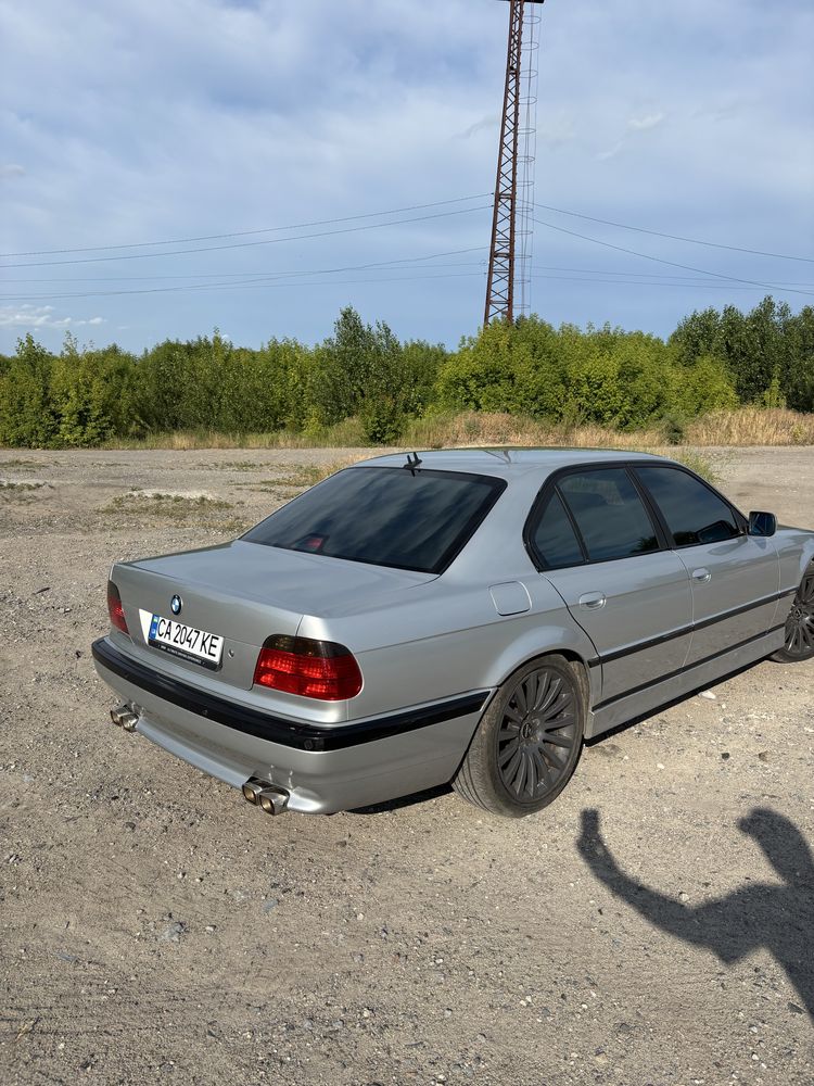 BMW 7 серія 740. 4.4 м62