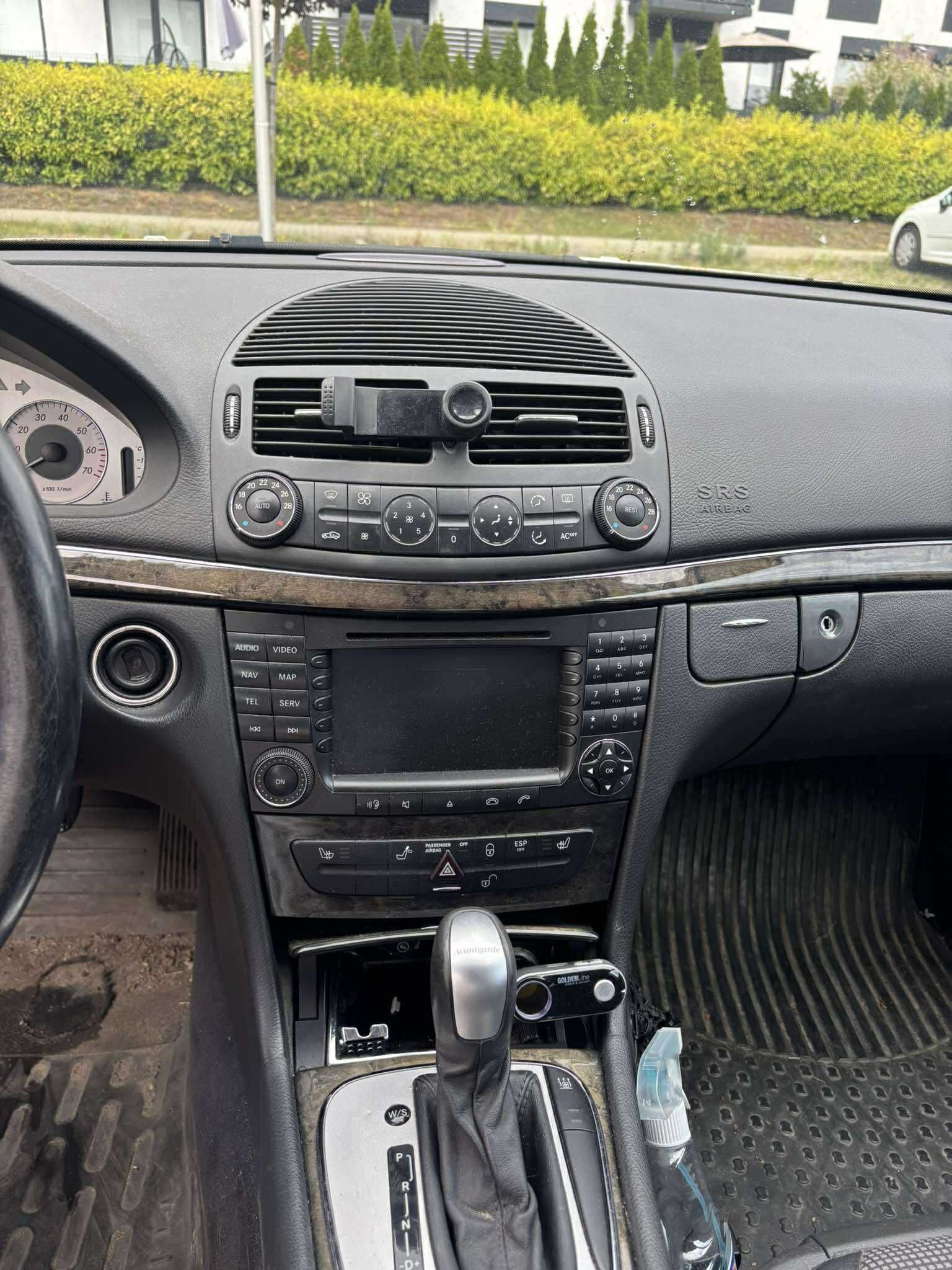 Mercedes W211 E240 + LPG