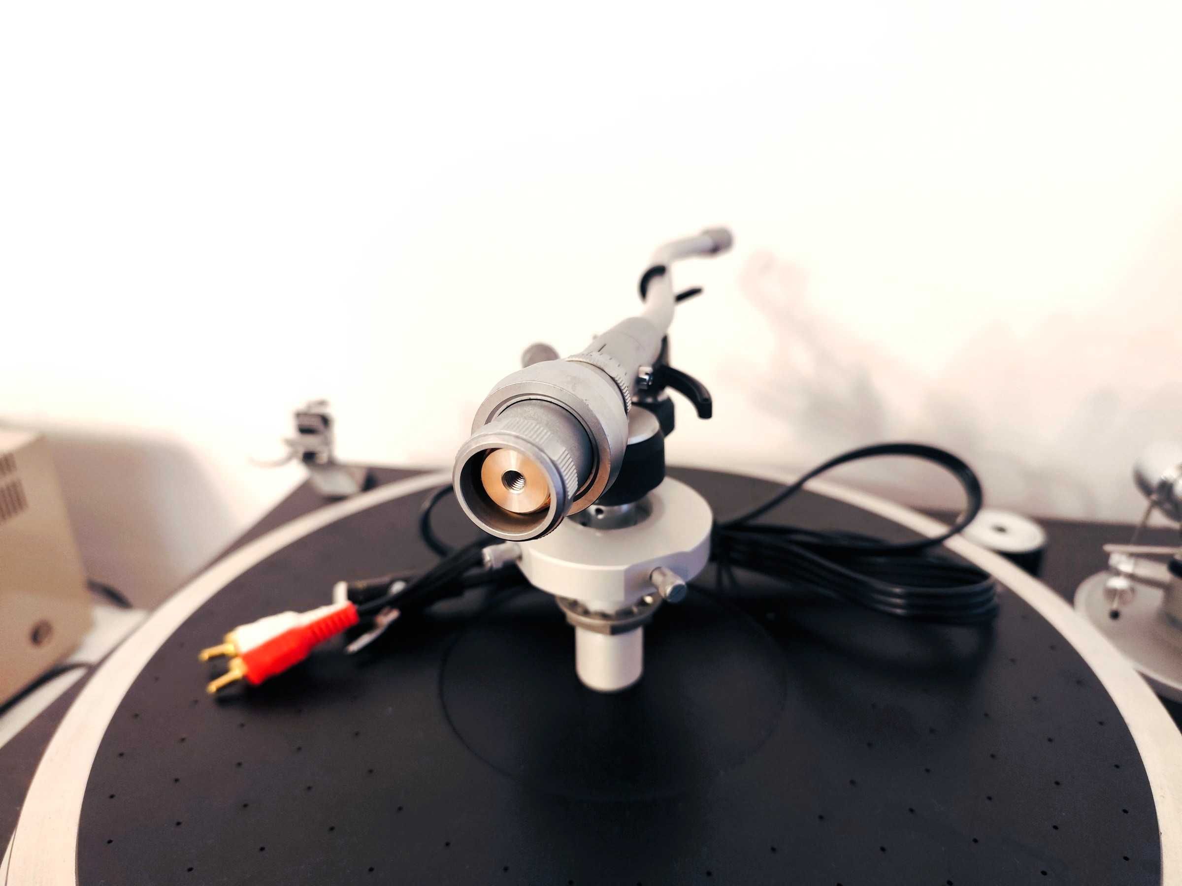 Braço com VTA Denon DA 309
