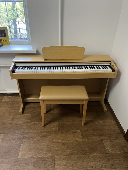 Фортепиано Yamaha Arius 140
