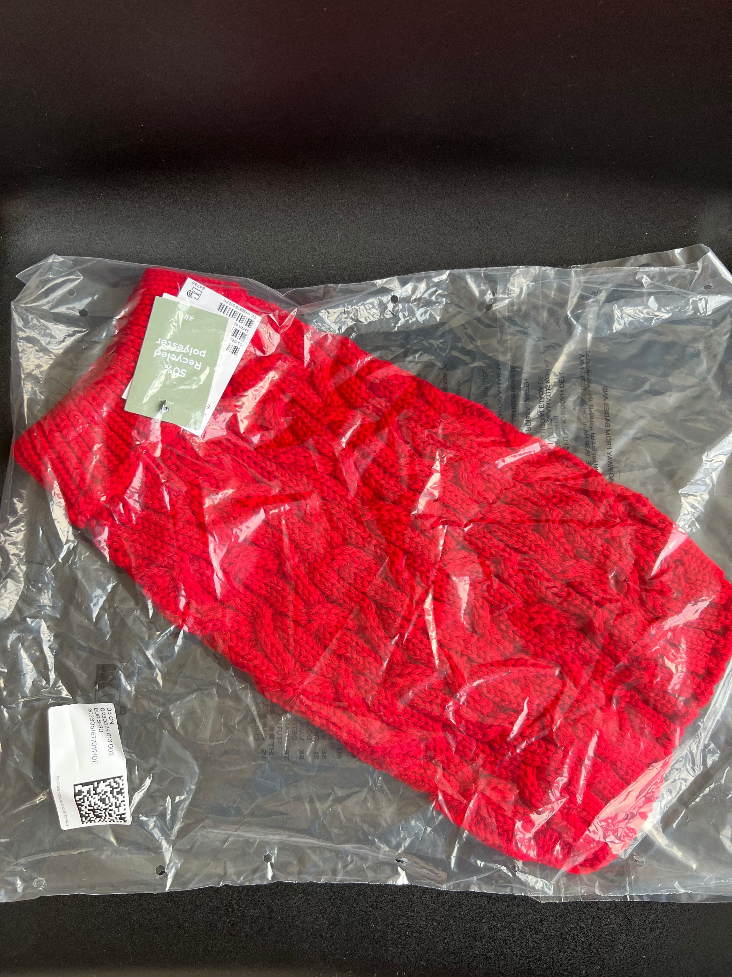 Новий червоний вʼязаний светр теплий для собак h&m