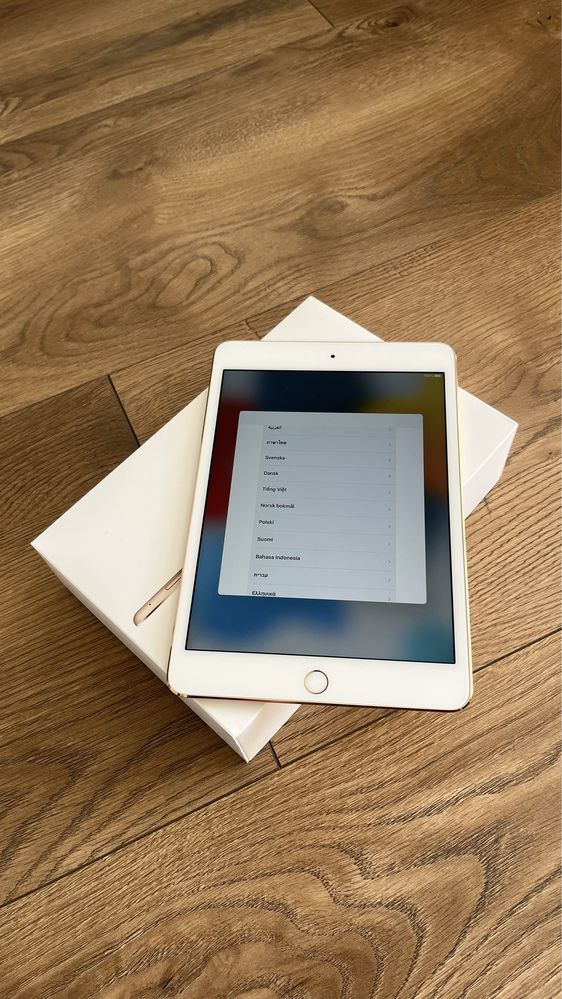 Apple iPad Mini 4 64GB WI-FI Gold