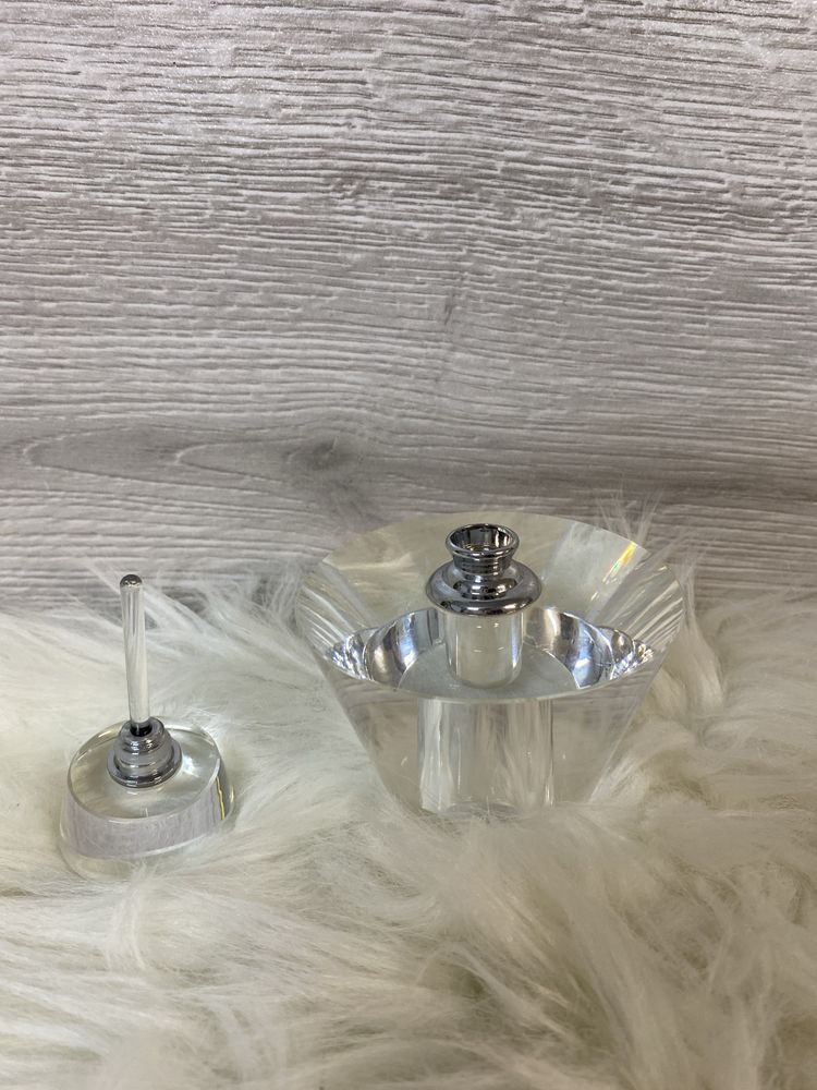 Kryształowy flakonik na perfumy