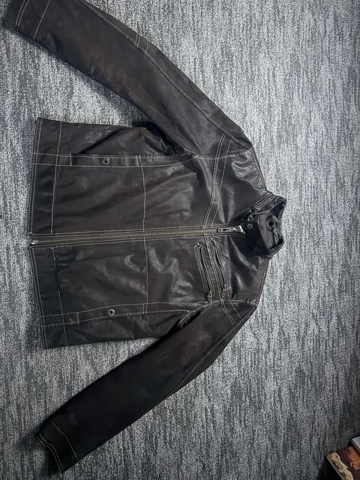 Продам куртачку кож зам в гарному стане