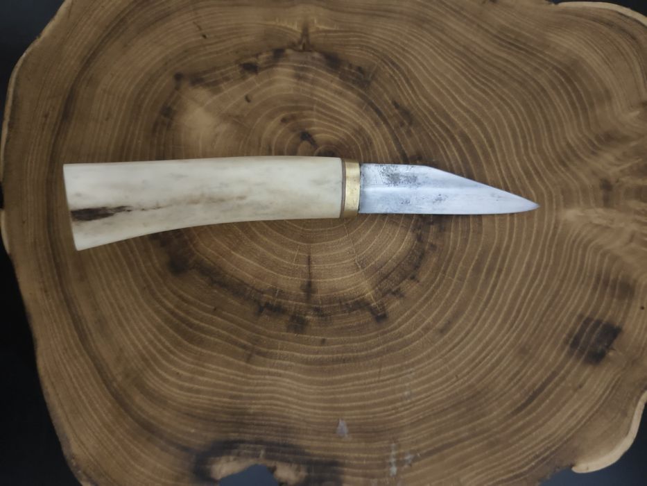 Nóż typu neck custom