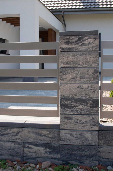 Bloczek Cobus ogrodzenie gładki Buszrem mix stalowy grafit muszlowy