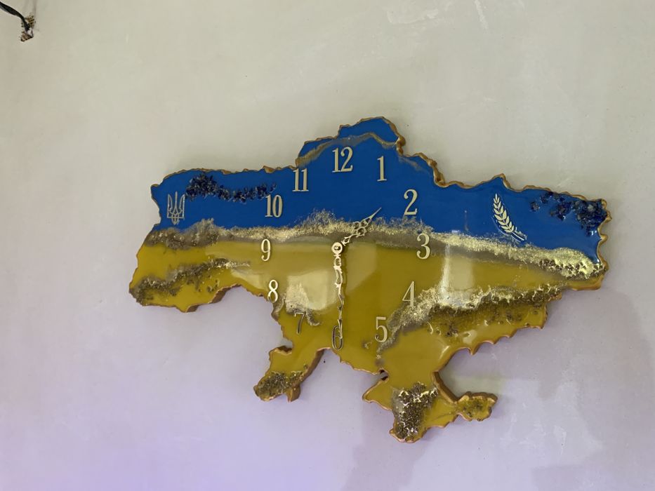 Годинник Україна ЗНИЖКА! ручна робота, епоксидна смола)