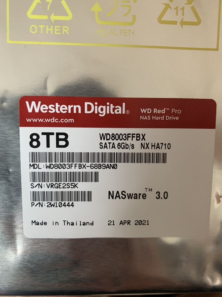 Жорсткий диск Western Digital SATA 8TB 6GB/S 256MB RED PRO