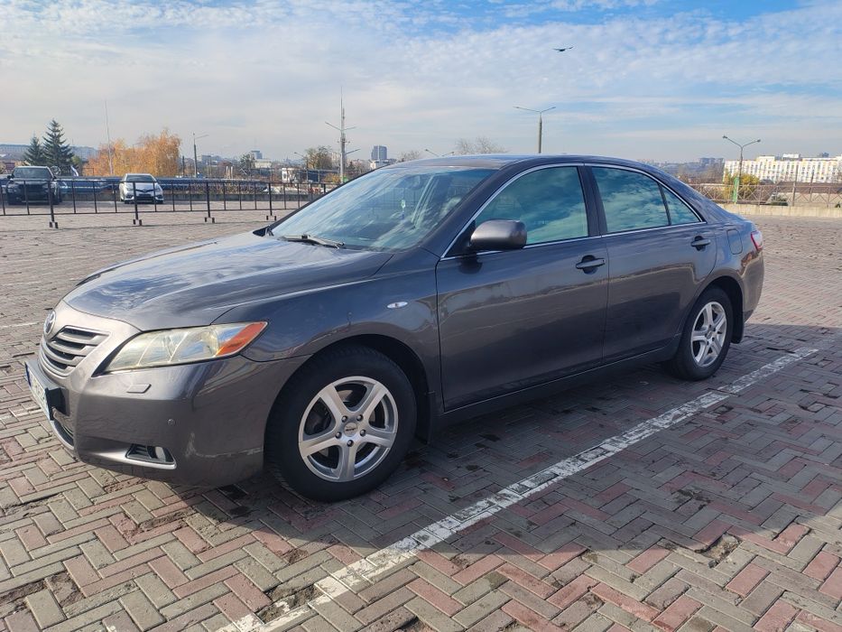 Продам Toyota Camry 40