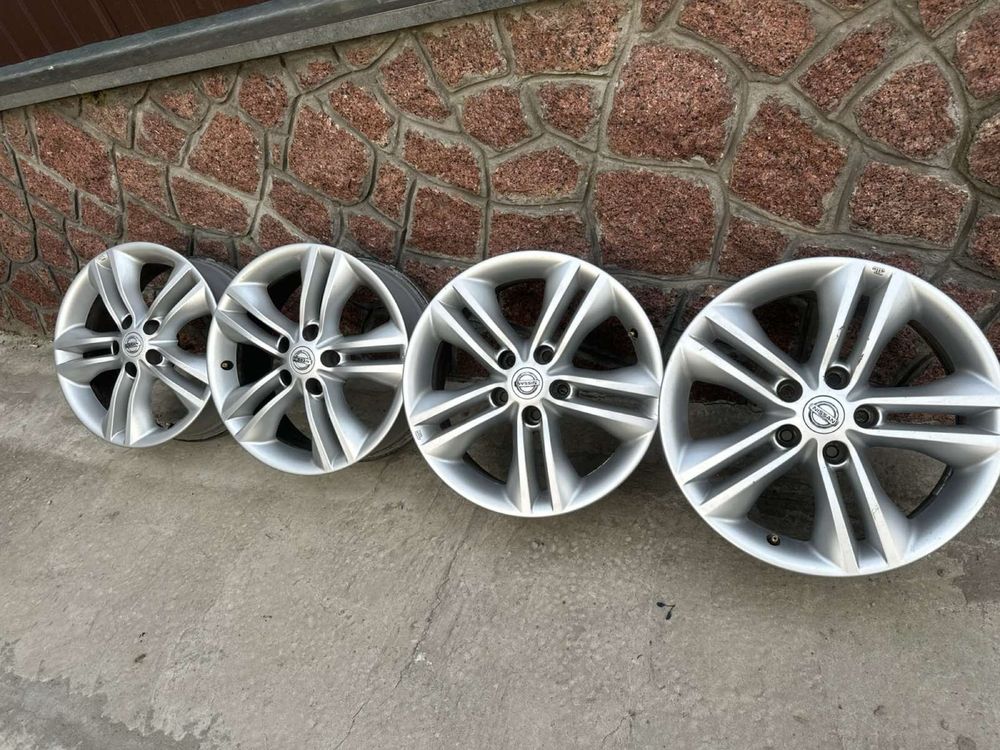Диски Nissan Qashqai R17 оригінал