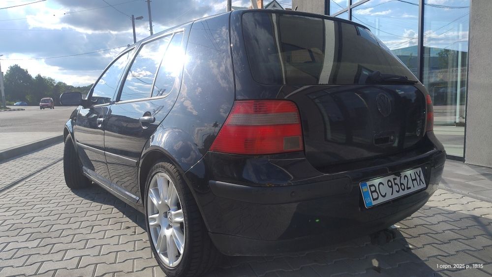 Продам гольф 4 2002р