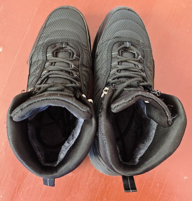 Зимові черевики (кросівки)