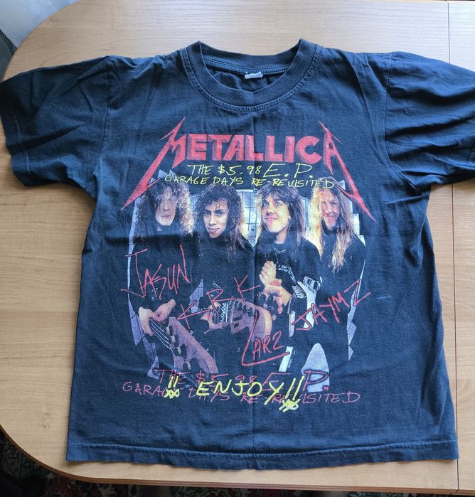 Футболка женская Metallica