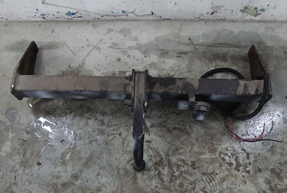 Фаркоп Wolksvagen, GrandVoyager