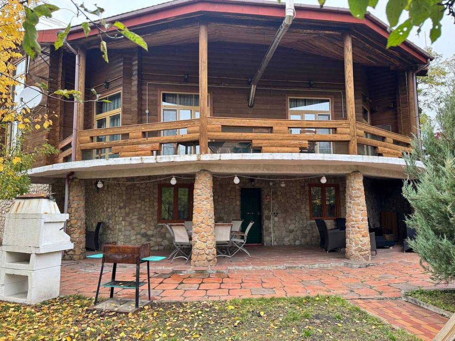 Оренда будинку з басейном та бомбосховищем / Ходосівка