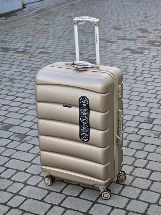 РОЗПРОДАЖ Розмір L WINGS TD160 Польща валізи чемоданы