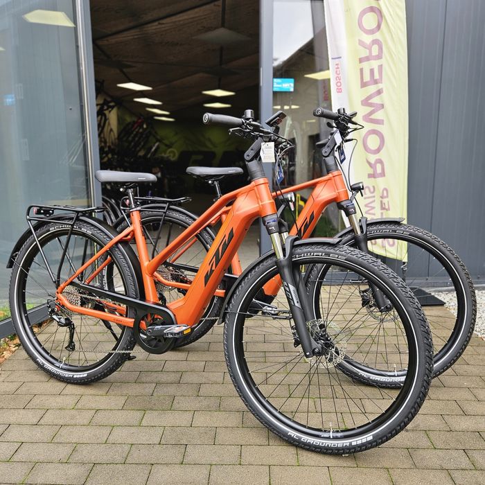 Rower elektryczny KTM MACINA Gran 610 roz.51cm M Bosch 625Wh CX (115)