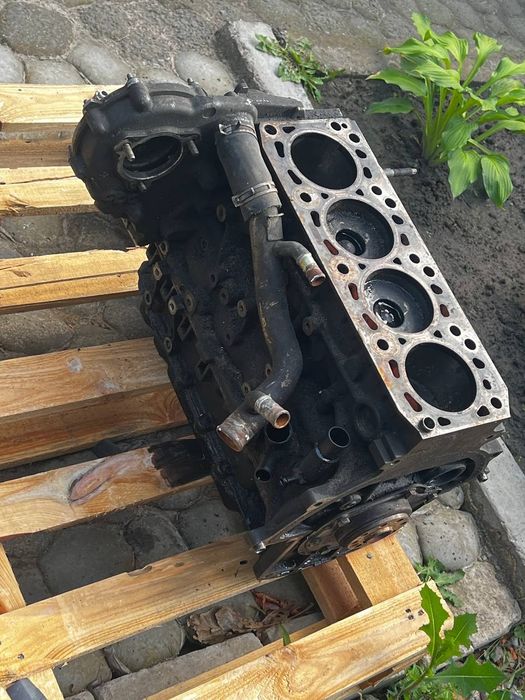 Продам двигатель форд Коннект 1.8