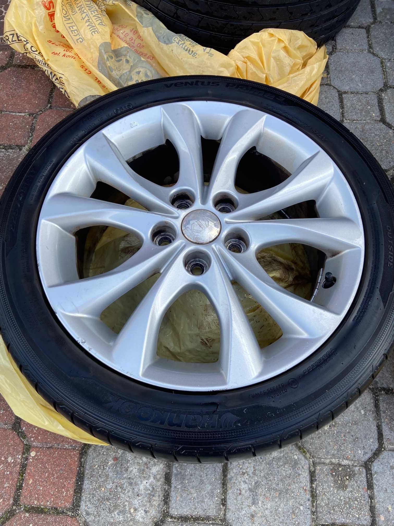 Felgi 17" KIA CEED  rozstaw 5x114.3 opony letnie HANKOOK