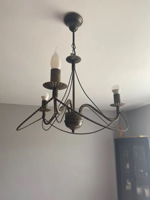 Komplet lamp (3 sztuki kinkiety i 2 lampy wiszące)