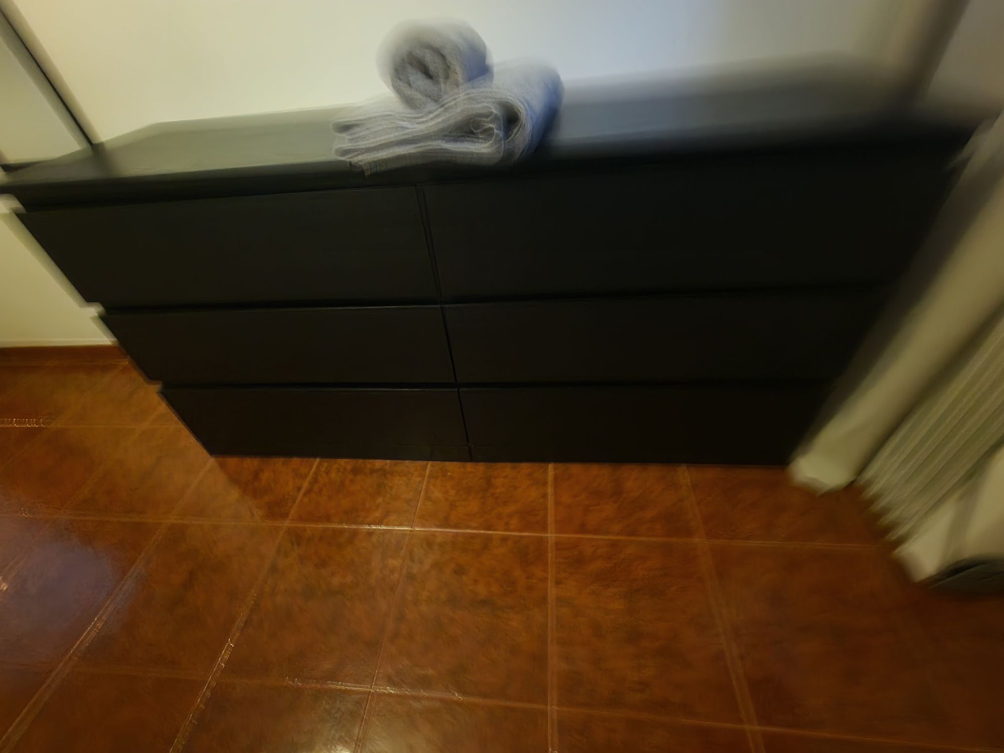 Comoda de Quarto com 6 gavetas