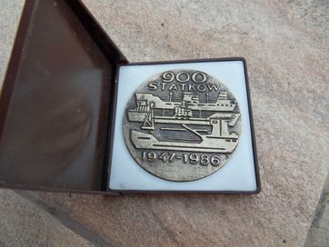 medal 900 statków Stocznia Gdańska 1986 sygnowany w etui