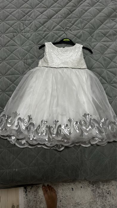 Плаття для дівчинки