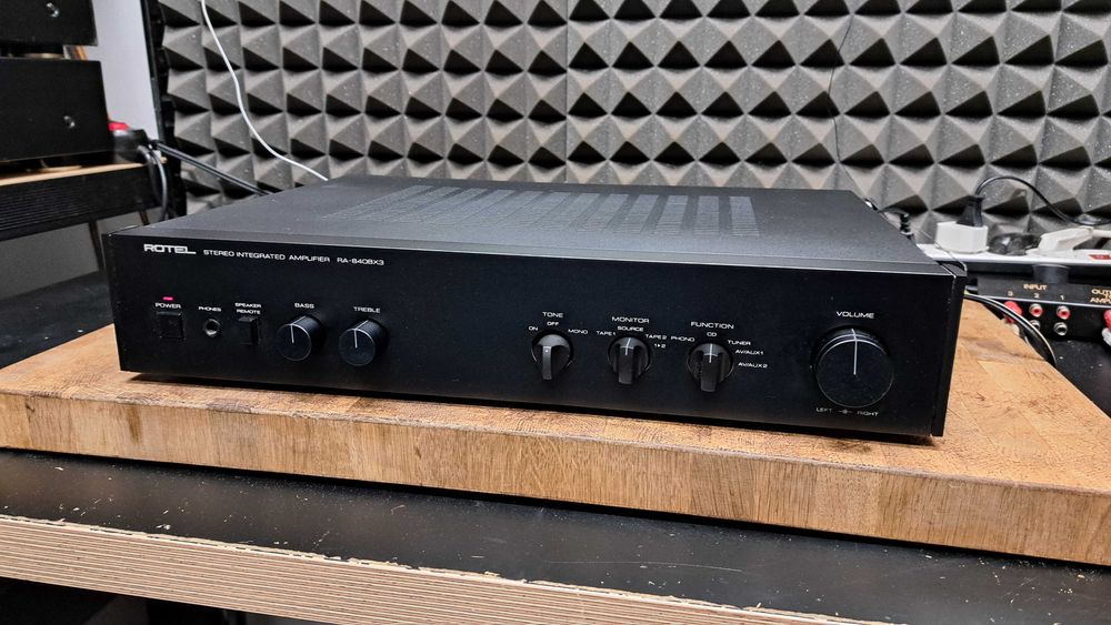 Wzmacniacz Rotel RA-840BX3