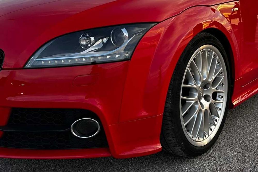 AUDI TT 1.8TFSI S-Line