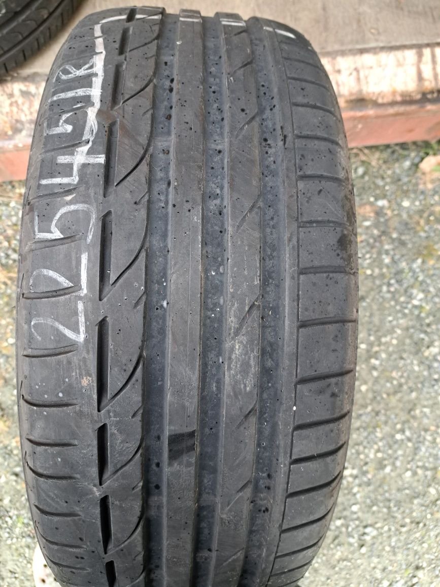 Opona pojedyncza 225/45R18 Bridgestone Potenza S001 RSC