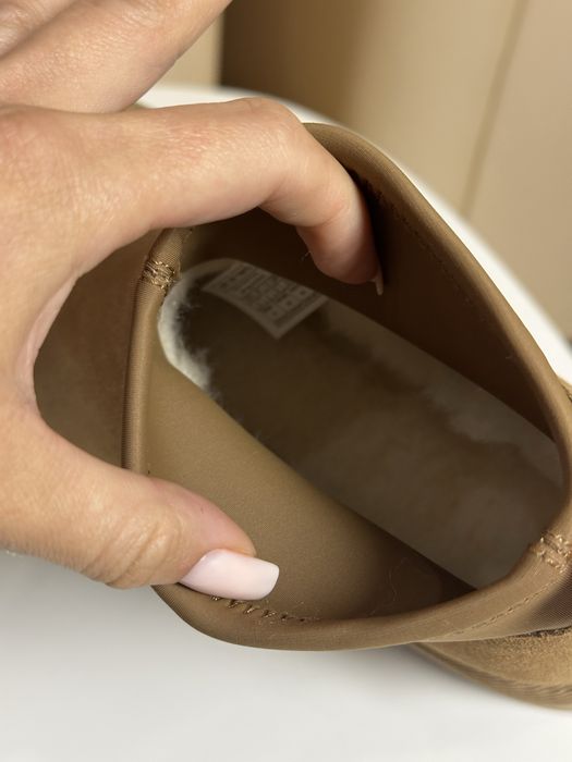 В наявності угги уггі Ugg Dipper Mini повністю натуральні
