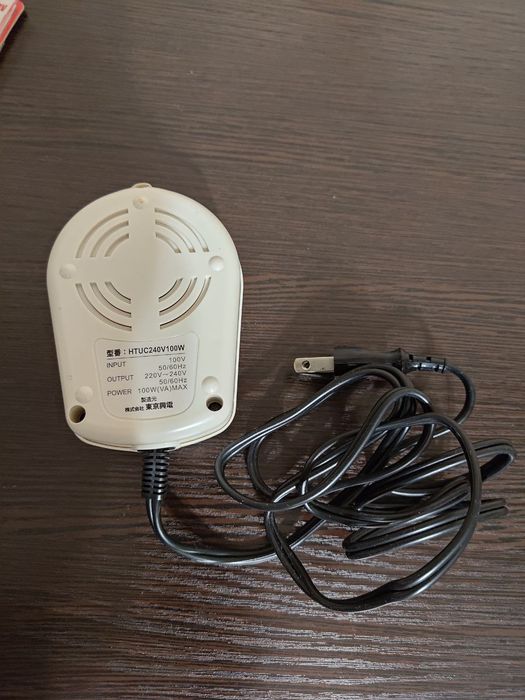 Трансформатор Yazawa HTUC240V100W (100В -> 220В)